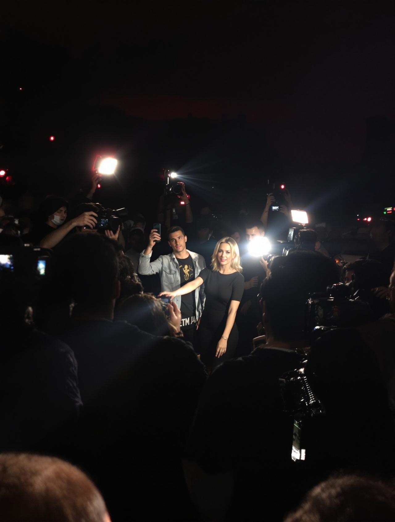 黑料网155-深夜约会现场曝光-出轨瓜精选图片